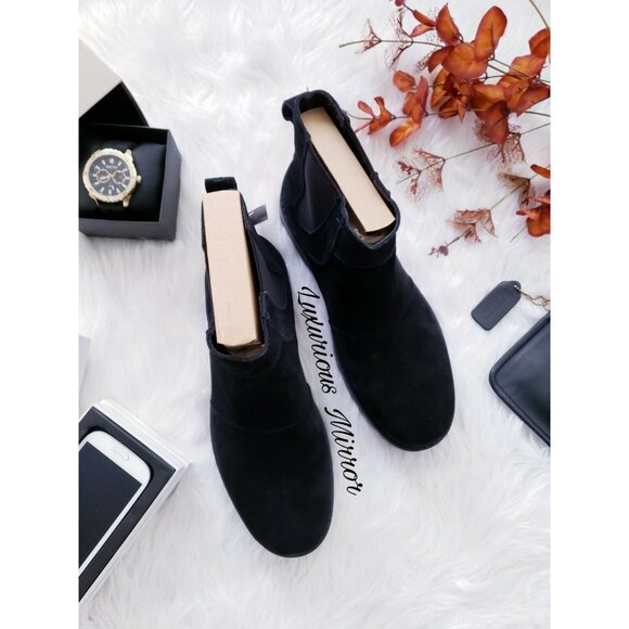 BEARPAW Chelsea Suede Pull On Ankle Boots Alastair Waterproof Men Women Sz 8.5M - Picture 3 of 9